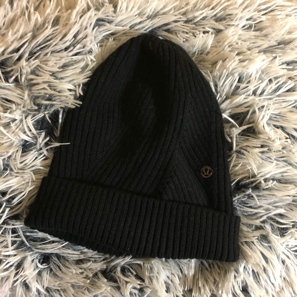 ✨lulu lemon beanie✨